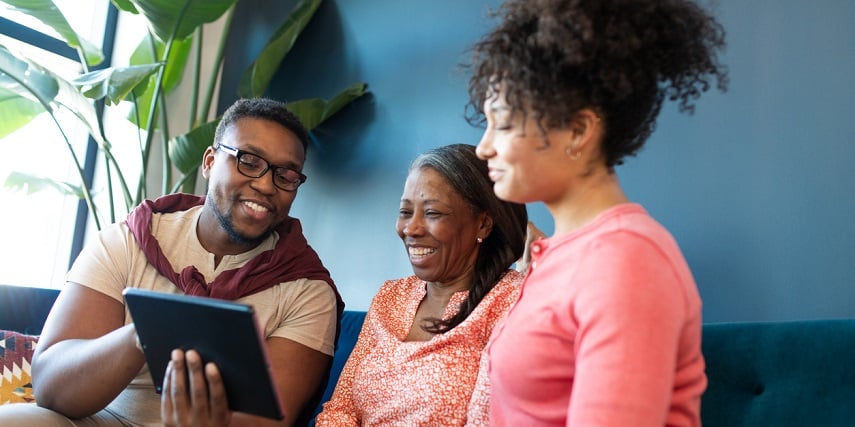 Family members shopping through product customization tools on social media