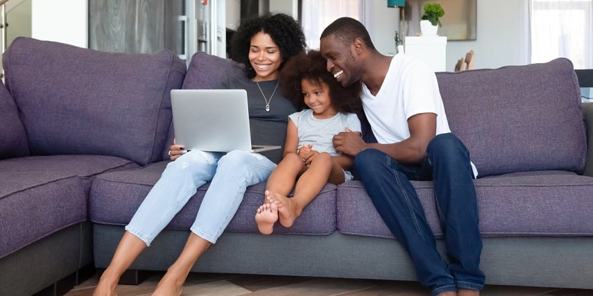Family shopping online through a product customizer on a site they can trust