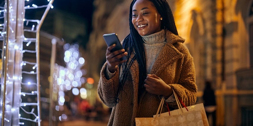shopper using visual configuration for holiday shopping on their phone